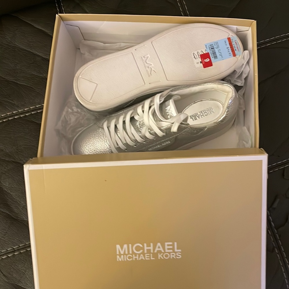 Michael Kors Keating Lace Up Matte Metallic Leather